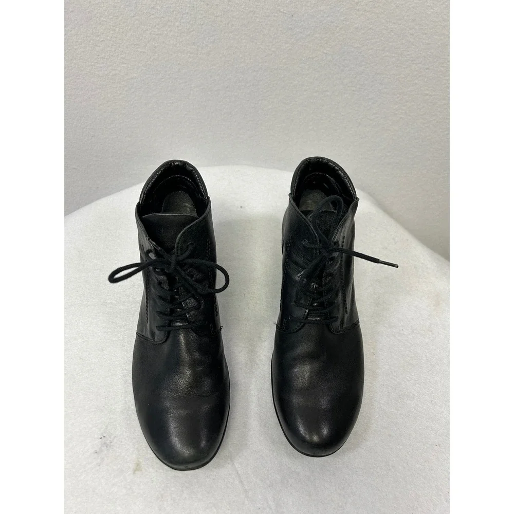 Dark Academia Gabor Womens 5/7.5‎ Black Leather Hovercraft Low Heel Booties